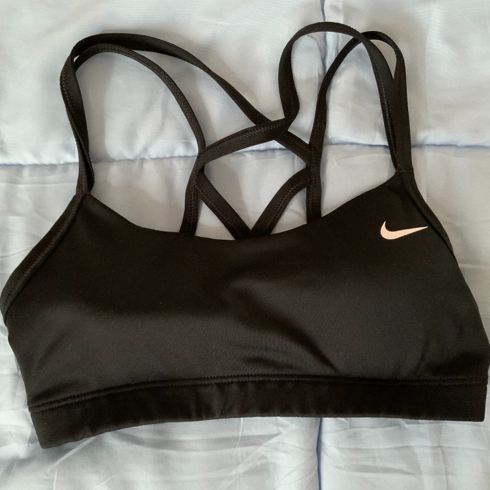 Black Nike sports bra